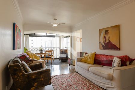 Sala de apartamento para alugar com 3 quartos, 134m² em Indianópolis, São Paulo