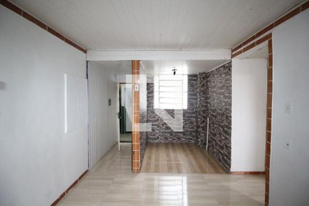 Sala de apartamento à venda com 2 quartos, 46m² em Rubem Berta, Porto Alegre