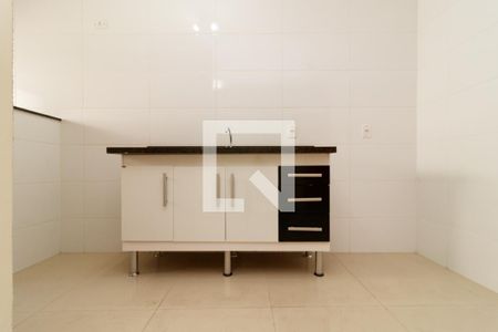 Cozinha e Área de Serviço de apartamento para alugar com 1 quarto, 33m² em Vila Gustavo, São Paulo