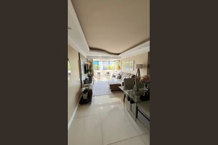 Sala de apartamento à venda com 2 quartos, 80m² em Santana, Porto Alegre