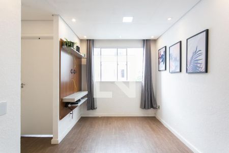 Sala  de apartamento para alugar com 2 quartos, 43m² em Colônia (zona Leste), São Paulo