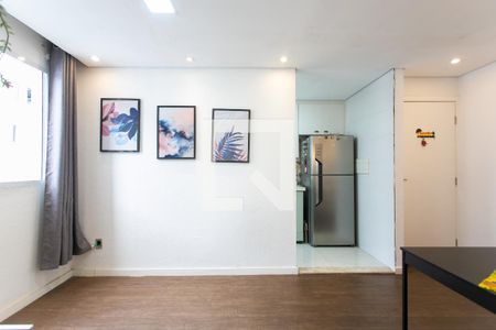 Sala  de apartamento para alugar com 2 quartos, 43m² em Colônia (zona Leste), São Paulo