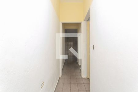 Corredor  de casa para alugar com 2 quartos, 120m² em Jardim Moreno, São Paulo