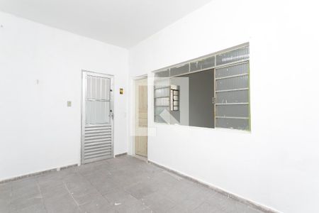 Sala  de casa para alugar com 2 quartos, 120m² em Jardim Moreno, São Paulo