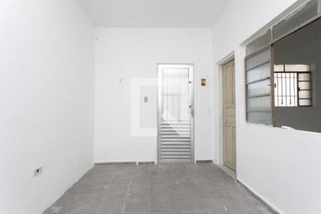 Sala  de casa para alugar com 2 quartos, 120m² em Jardim Moreno, São Paulo