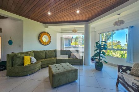 Casa de Condomínio para alugar com 3 quartos, 247m² em Enseada, Guarujá