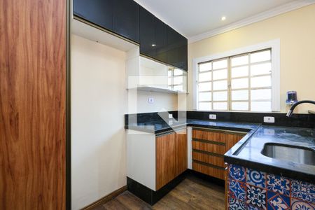 Cozinha de casa à venda com 3 quartos, 108m² em Vila Pirajussara, São Paulo