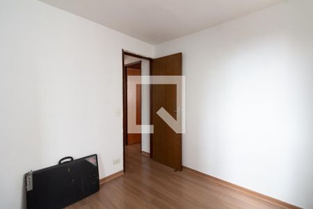 Quarto 1 de apartamento para alugar com 2 quartos, 52m² em Vila Polopoli, São Paulo