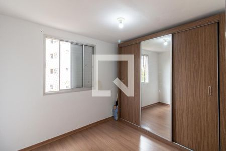 Quarto 1 de apartamento para alugar com 2 quartos, 52m² em Vila Polopoli, São Paulo