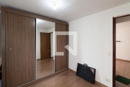 Quarto 1 de apartamento para alugar com 2 quartos, 52m² em Vila Polopoli, São Paulo