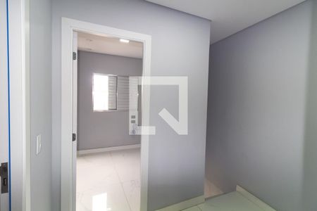 Hall dos Quartos de casa para alugar com 3 quartos, 82m² em Fazenda da Juta, São Paulo