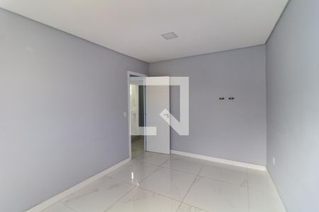 Quarto 1 de casa para alugar com 3 quartos, 82m² em Fazenda da Juta, São Paulo