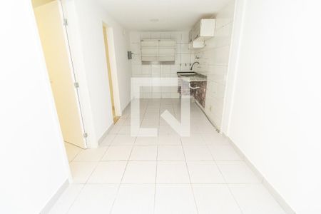 Casa de Condomínio para alugar com 1 quarto, 43m² em Itapuã, Salvador