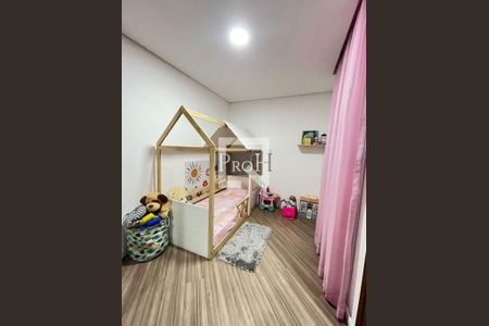 Casa à venda com 3 quartos, 157m² em Parque das Nações, Santo André