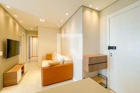 Sala de apartamento à venda com 2 quartos, 56m² em Continental, Osasco