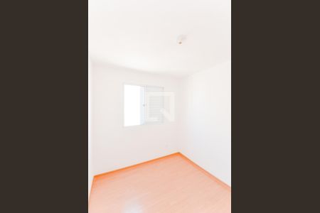 Quarto 1 de apartamento para alugar com 2 quartos, 40m² em Lavras, Guarulhos