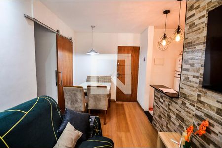 Sala de apartamento à venda com 2 quartos, 46m² em Imperial de São Cristóvão, Rio de Janeiro