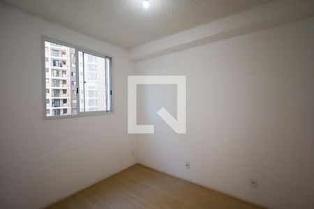 Quarto 1 de apartamento para alugar com 2 quartos, 34m² em Jardim Sabara, São Paulo