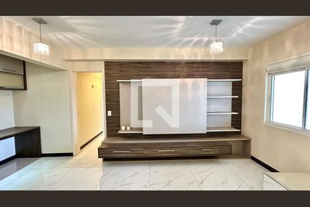 Sala de apartamento para alugar com 3 quartos, 137m² em Vila Rosalia, Guarulhos