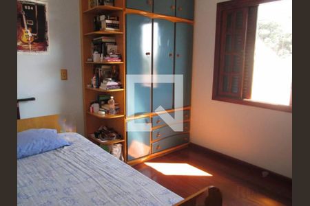 Casa à venda com 3 quartos, 220m² em Jardim Palermo, São Bernardo do Campo