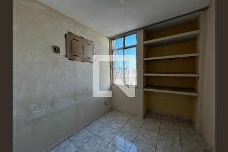 Quarto 1 de apartamento para alugar com 2 quartos, 40m² em Vila Valqueire, Rio de Janeiro
