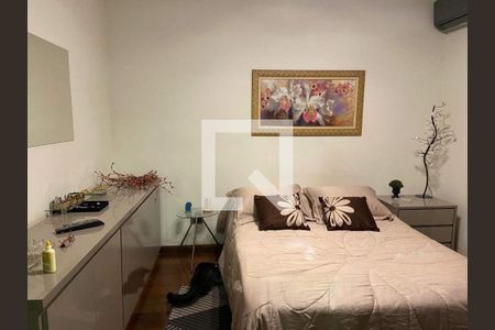 Casa à venda com 3 quartos, 292m² em Santa Maria, São Caetano do Sul