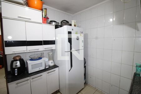 Cozinha de apartamento à venda com 2 quartos, 65m² em Vila Taquari, São Paulo