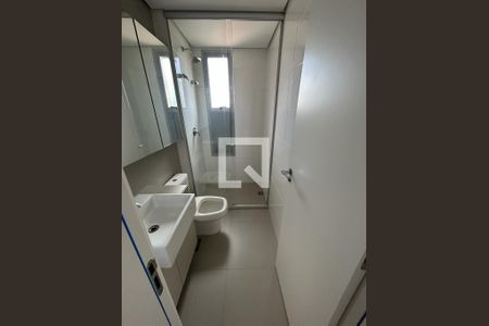 Banheiro 1 de apartamento para alugar com 2 quartos, 68m² em Funcionários, Belo Horizonte
