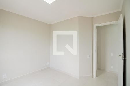 Quarto 1 de apartamento para alugar com 3 quartos, 63m² em Chácara Califórnia, São Paulo