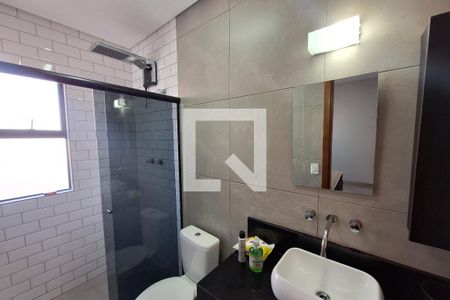 Banheiro da Suíte  de apartamento para alugar com 2 quartos, 100m² em Jardim, Santo André