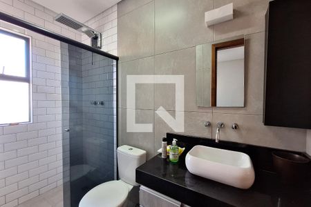 Banheiro da Suíte  de apartamento para alugar com 2 quartos, 100m² em Jardim, Santo André