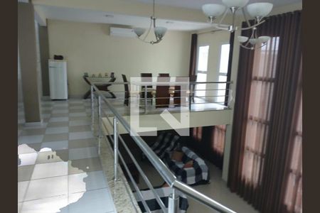 Casa à venda com 3 quartos, 450m² em Campestre, São Caetano do Sul