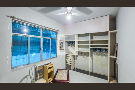 Quarto 1 de casa para alugar com 3 quartos, 70m² em Vila da Penha, Rio de Janeiro