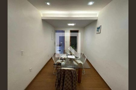 Casa à venda com 3 quartos, 236m² em Humaitá, Rio de Janeiro