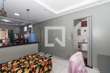 Copa de casa para alugar com 2 quartos, 150m² em Realengo, Rio de Janeiro