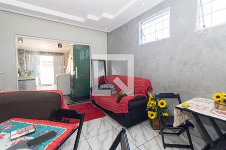 Sala de casa para alugar com 2 quartos, 150m² em Realengo, Rio de Janeiro
