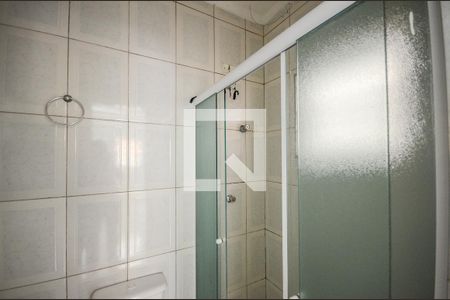 Banheiro de kitnet/studio para alugar com 1 quarto, 44m² em Vila Boacava, São Paulo