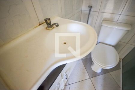 Banheiro de kitnet/studio para alugar com 1 quarto, 44m² em Vila Boacava, São Paulo
