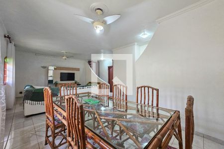Casa para alugar com 5 quartos, 350m² em Jardim Virginia, Guarujá