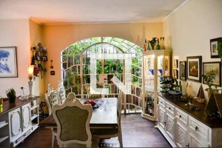 Casa à venda com 4 quartos, 339m² em Jardim Sao Caetano, São Caetano do Sul