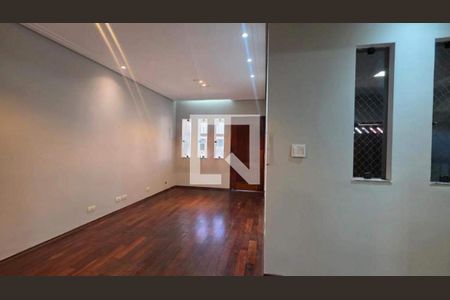 Casa à venda com 3 quartos, 270m² em Santa Maria, São Caetano do Sul