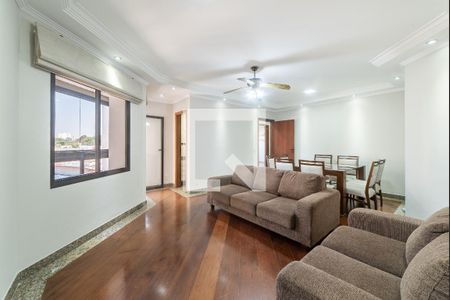 Sala de apartamento para alugar com 3 quartos, 132m² em Vila Regente Feijó, São Paulo