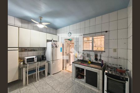 Casa de Condomínio para alugar com 3 quartos, 215m² em Taquara, Rio de Janeiro