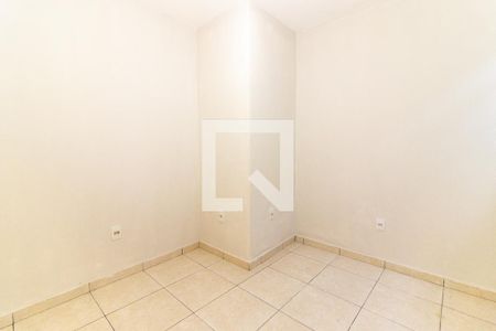 Quarto de casa para alugar com 1 quarto, 45m² em Magalhães Bastos, Rio de Janeiro