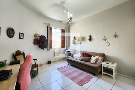 Quarto 1 de casa à venda com 7 quartos, 236m² em Grajaú, Rio de Janeiro