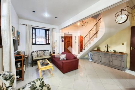 Sala  de casa à venda com 7 quartos, 236m² em Grajaú, Rio de Janeiro