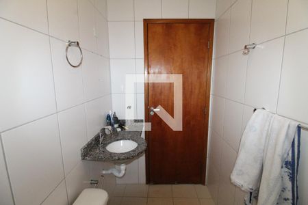 Banheiro de apartamento para alugar com 2 quartos, 65m² em Conjunto Residencial Trinta E Um de Marco, São José dos Campos