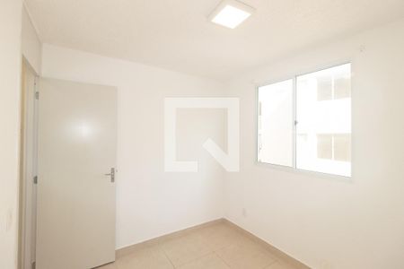 Quarto 2 de apartamento para alugar com 2 quartos, 43m² em Santa Cruz, Rio de Janeiro