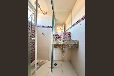 Banheiro da Suíte 1 de apartamento para alugar com 3 quartos, 70m² em Parque Brasília, Campinas
