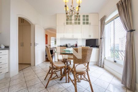 Apartamento à venda com 5 quartos, 624m² em Alto de Pinheiros, São Paulo